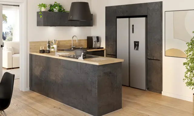 Plan cuisine moderne avec îlot central en béton ciré, réfrigérateur américain et hotte design.